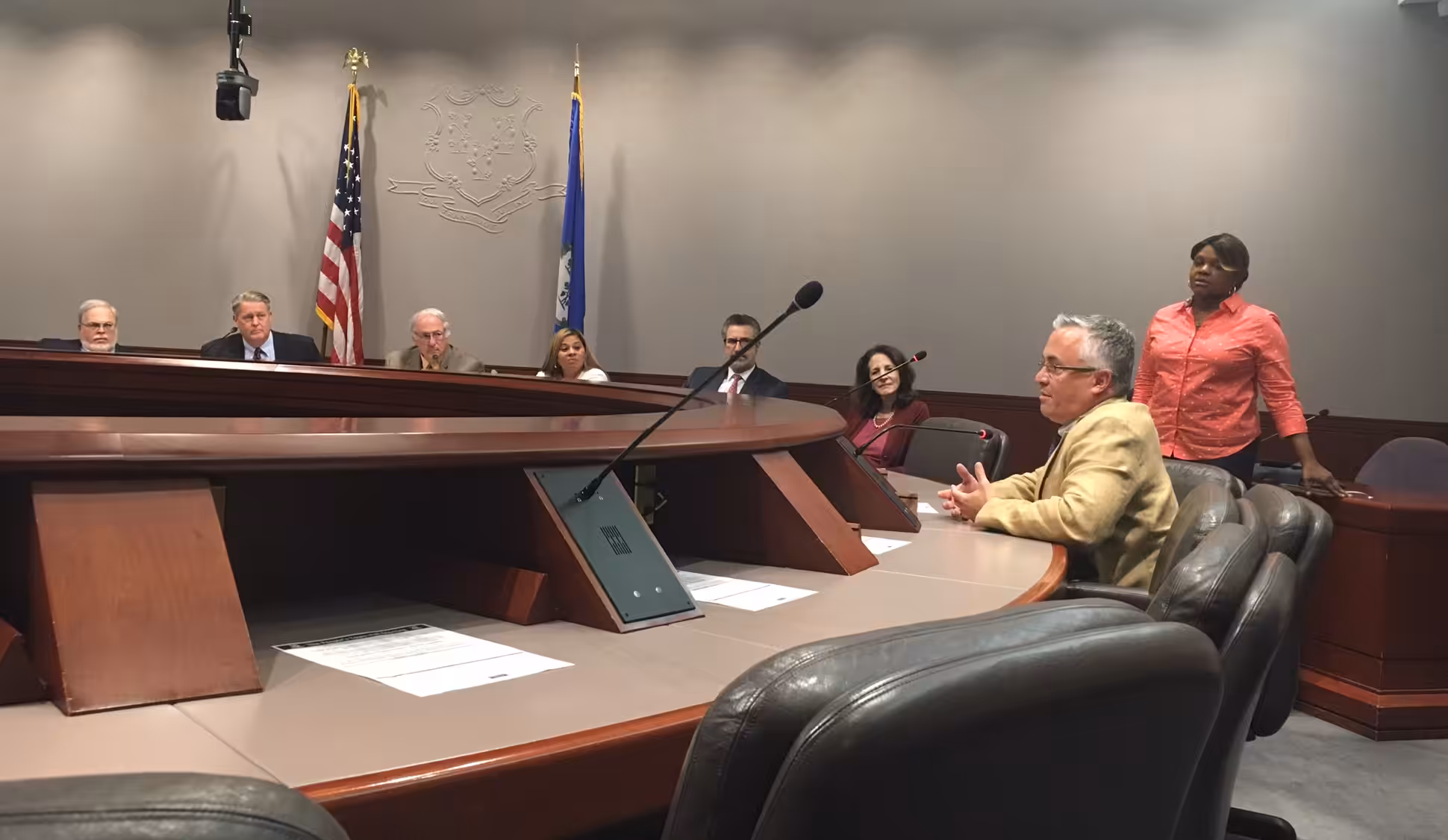 Government transparency meeting focuses on Dalio partnership