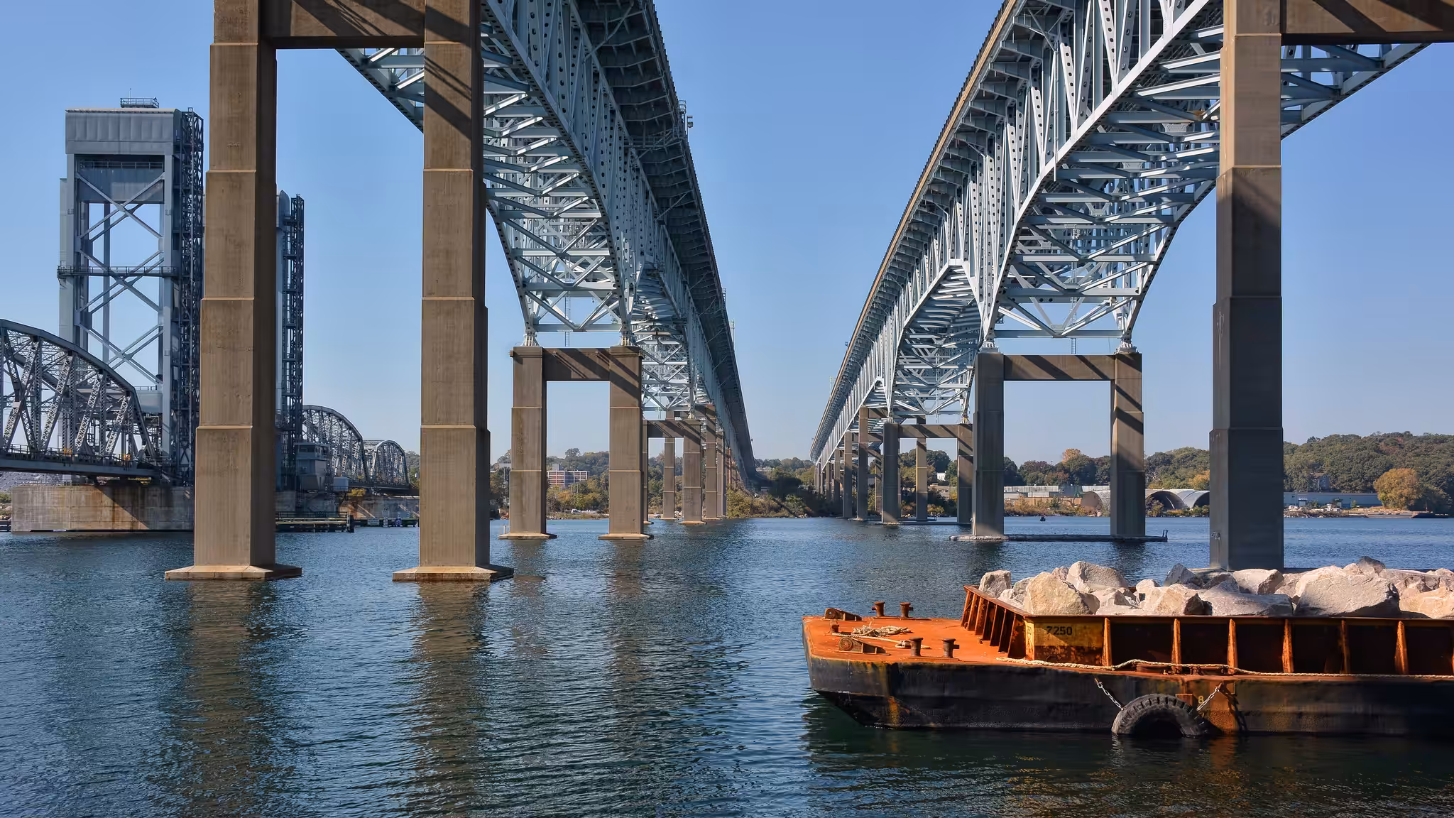 Gold Star Bridge gets a project labor agreement, angering non-union construction group